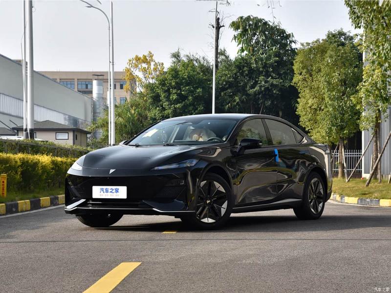 深蓝SL03拿到首批L3号牌 增程版综合续航1200km